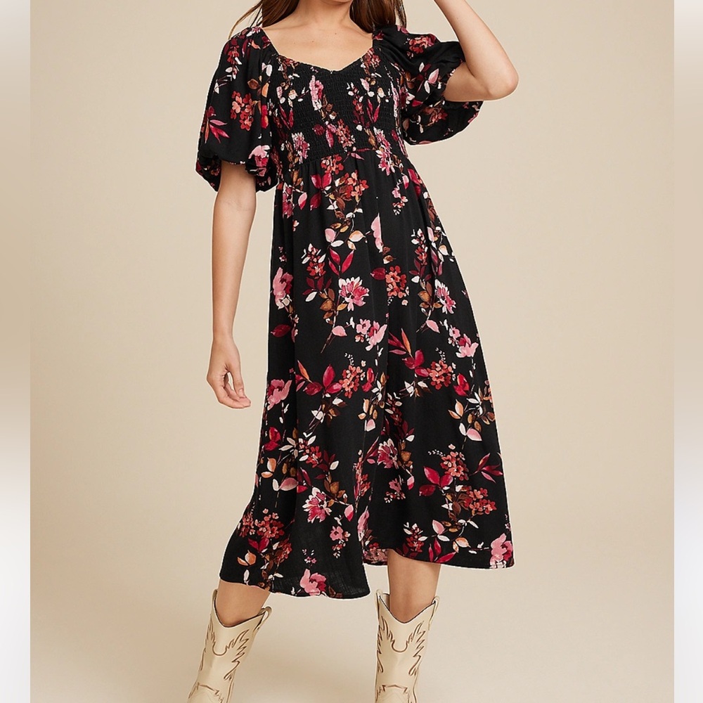NWT Maurices Floral Sweetheart Neck Bubble Short Sleeve Midi Dress Size M